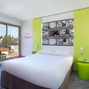 *** Hotel Ibis Styles Cannes Francia