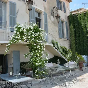  Bed and breakfast Le Petit Chateau Francia