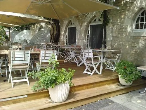 Logis Hotels - Hotel Et Restaurant Le Lion D'Or