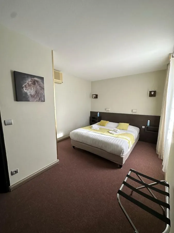 Logis Hotels - Hotel Et Restaurant Le Lion D'Or Gramat
