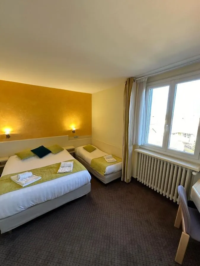 Logis Hotels - Hotel Et Restaurant Le Lion D'Or