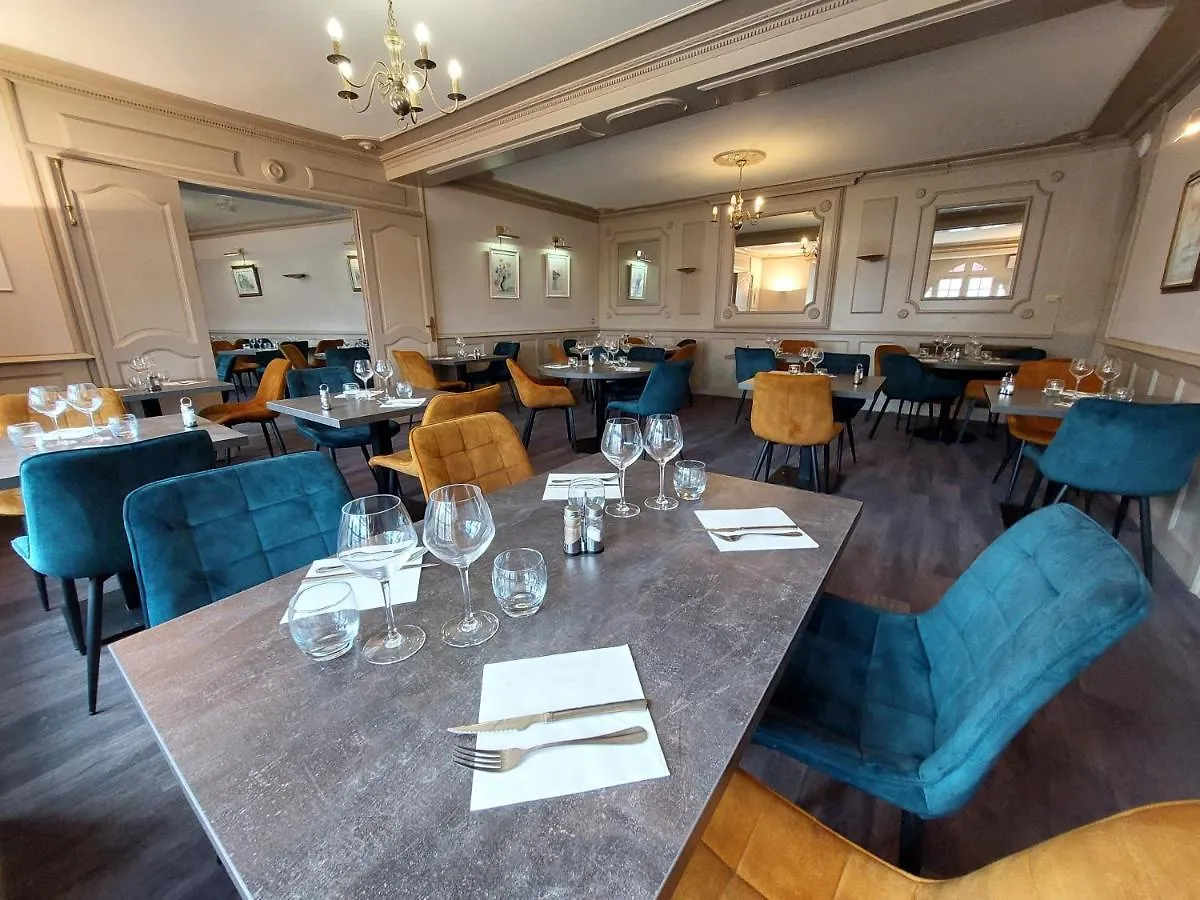 Logis Hotels - Hotel Et Restaurant Le Lion D'Or